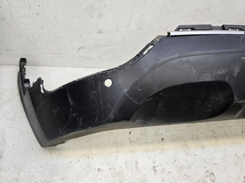 Спойлер заднего бампера