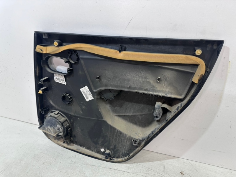 Обшивка двери