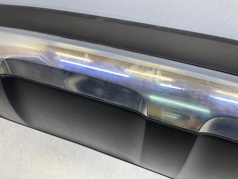 Спойлер заднего бампера