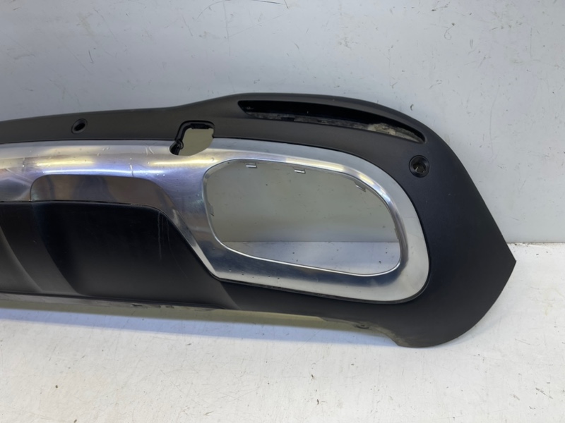 Спойлер заднего бампера