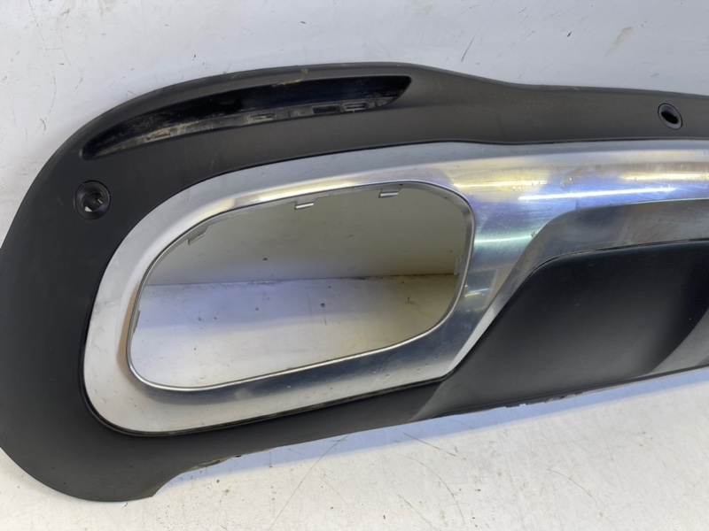 Спойлер заднего бампера