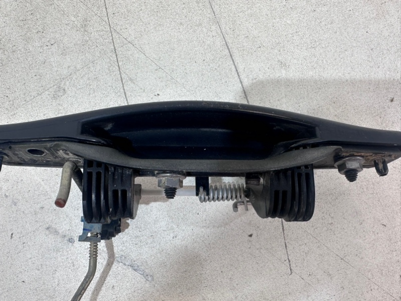 Ручка двери наружная правая