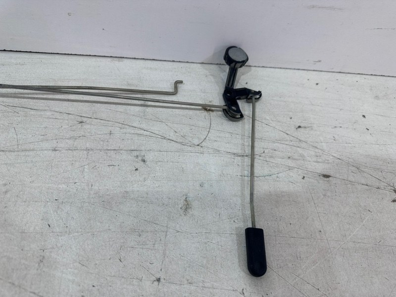 Замок двери задней правой