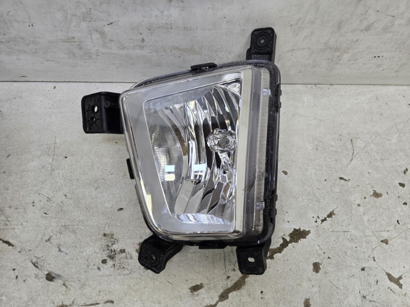 Фара противотуманная