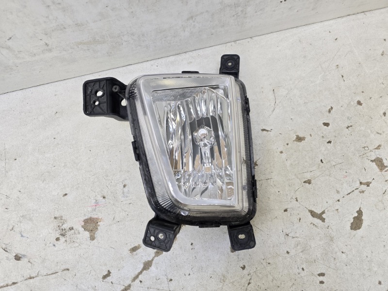 Фара противотуманная