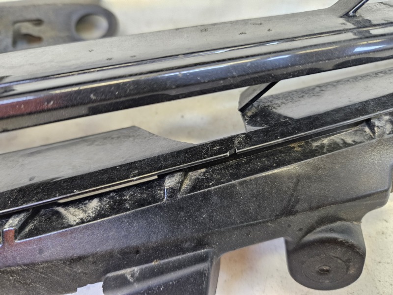 Решетка радиатора