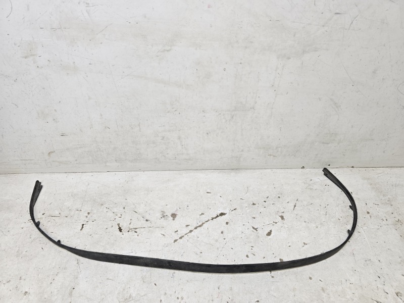 Спойлер переднего бампера