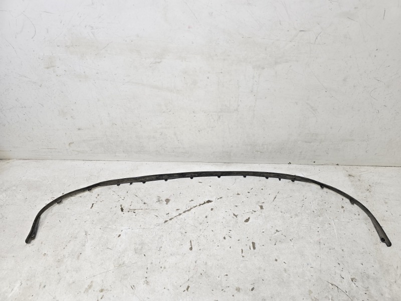 Спойлер переднего бампера