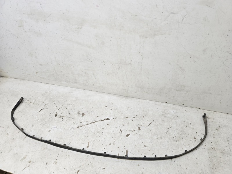 Спойлер переднего бампера