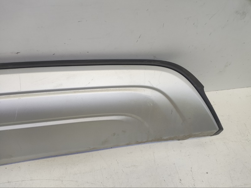 Спойлер заднего бампера