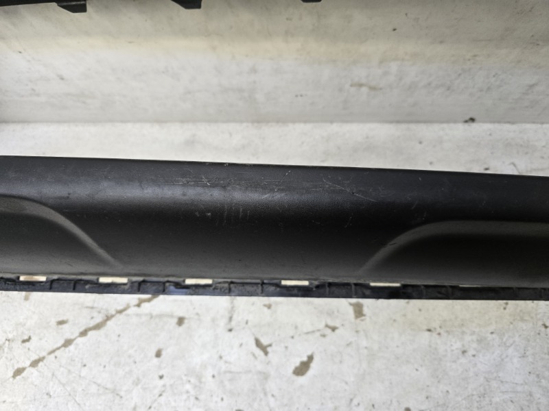 Накладка переднего бампера