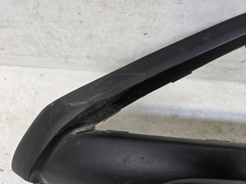 Накладка переднего бампера