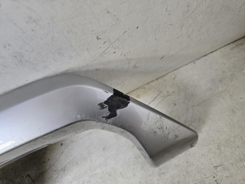 Спойлер заднего бампера