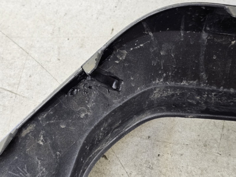 Спойлер заднего бампера