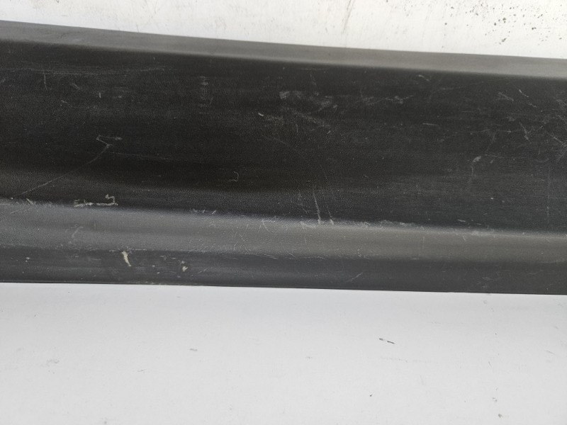 Накладка двери задней правой