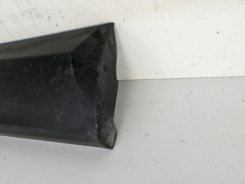 Накладка двери задней правой