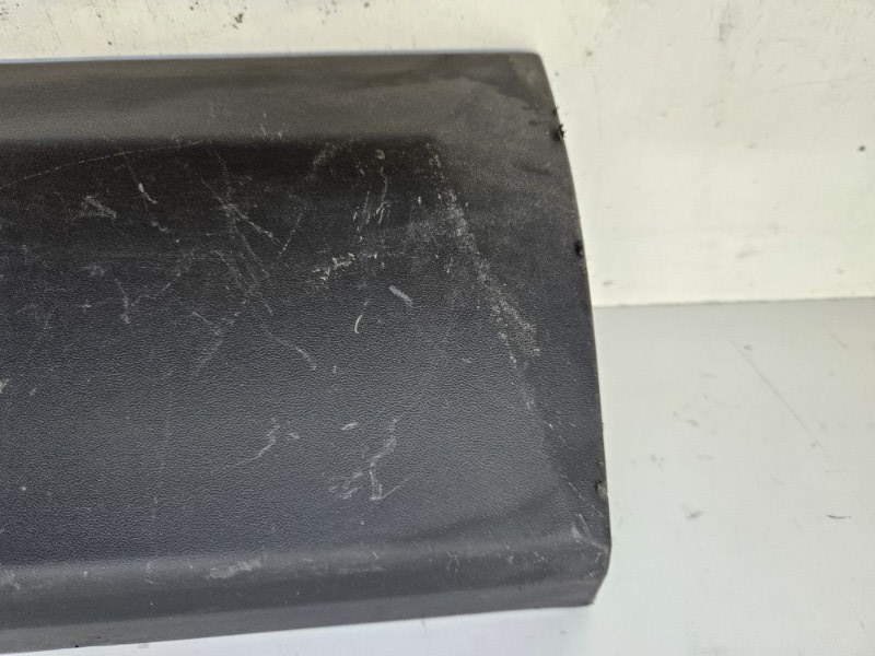 Накладка двери задней правой