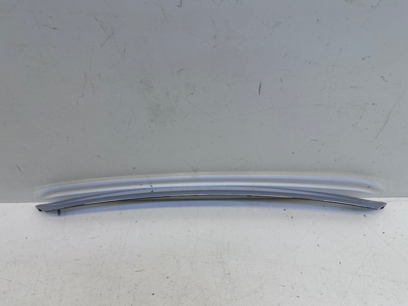 Накладка крышки багажника