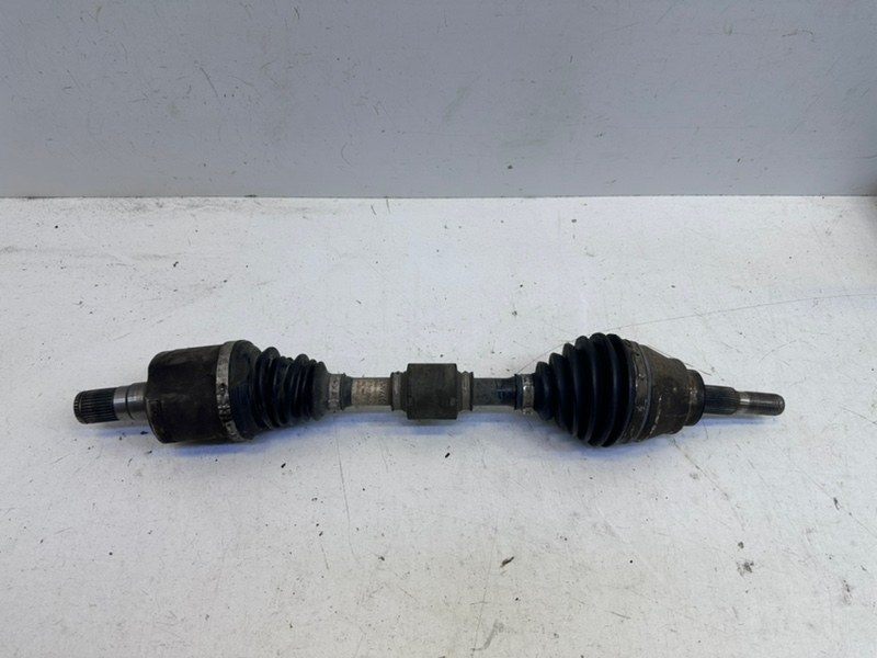 Полуось передняя левая