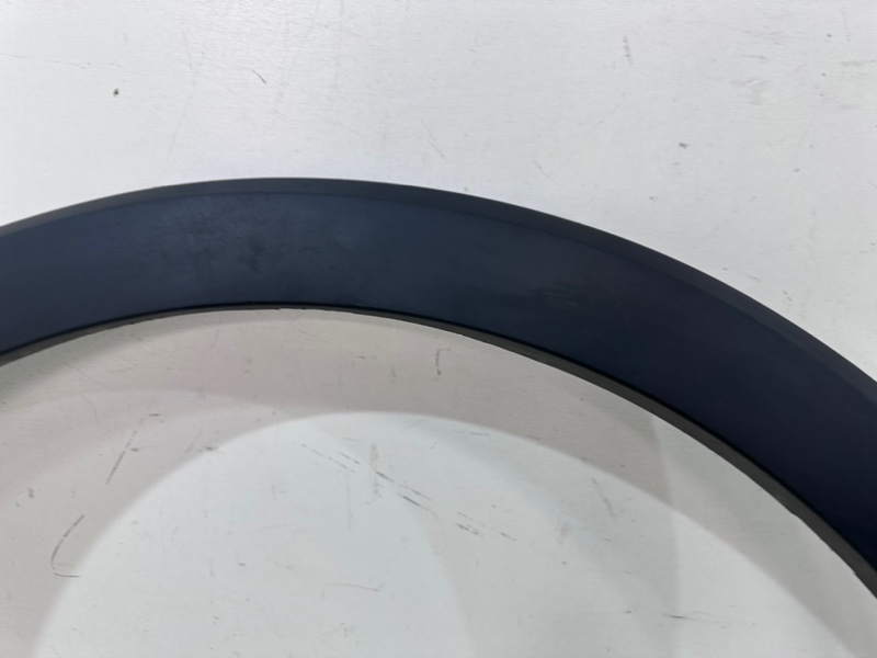 Накладка переднего крыла левого