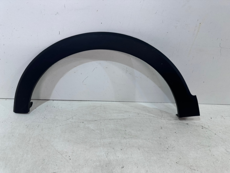 Накладка переднего крыла левого