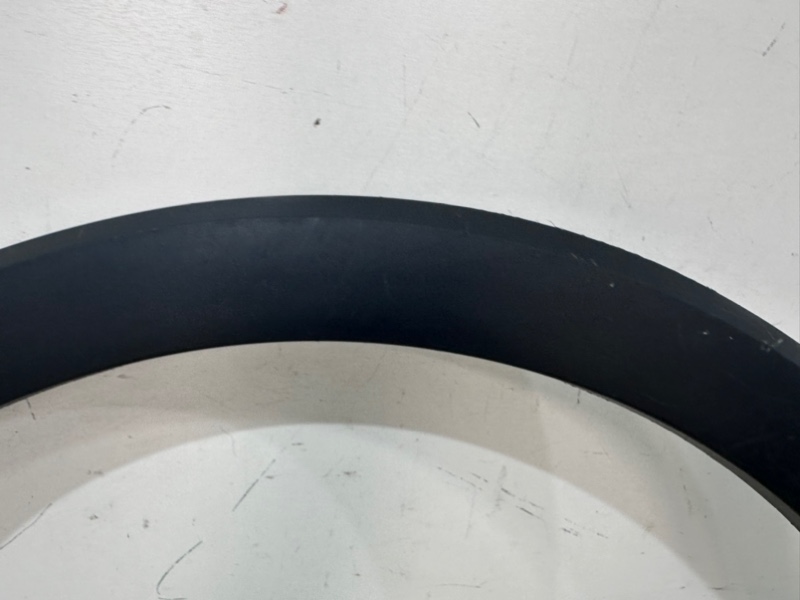 Накладка переднего крыла левого