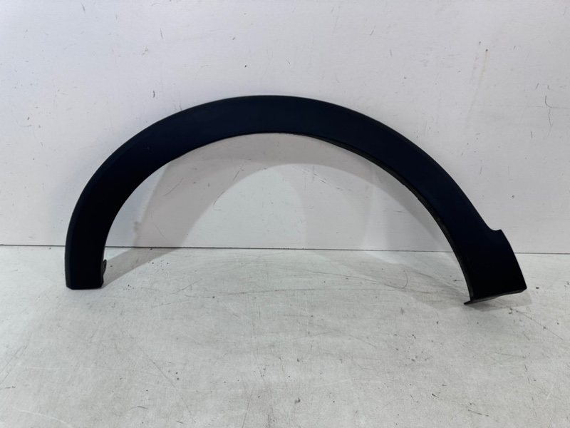 Накладка переднего крыла левого