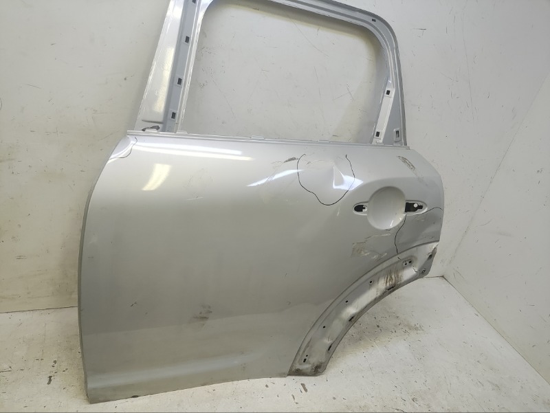 Дверь задняя левая