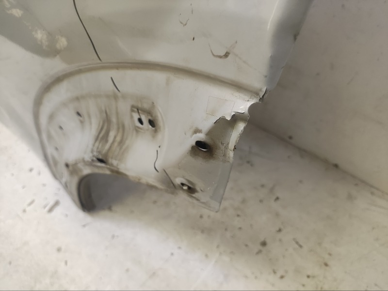 Дверь задняя левая