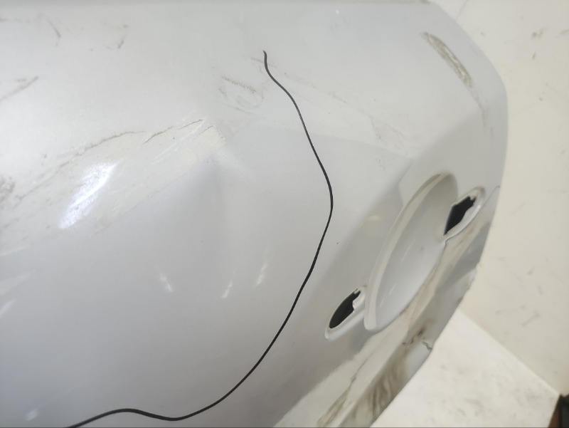 Дверь задняя левая