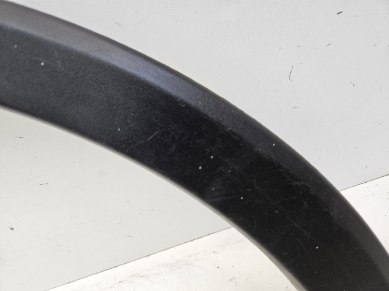 Накладка заднего крыла левого