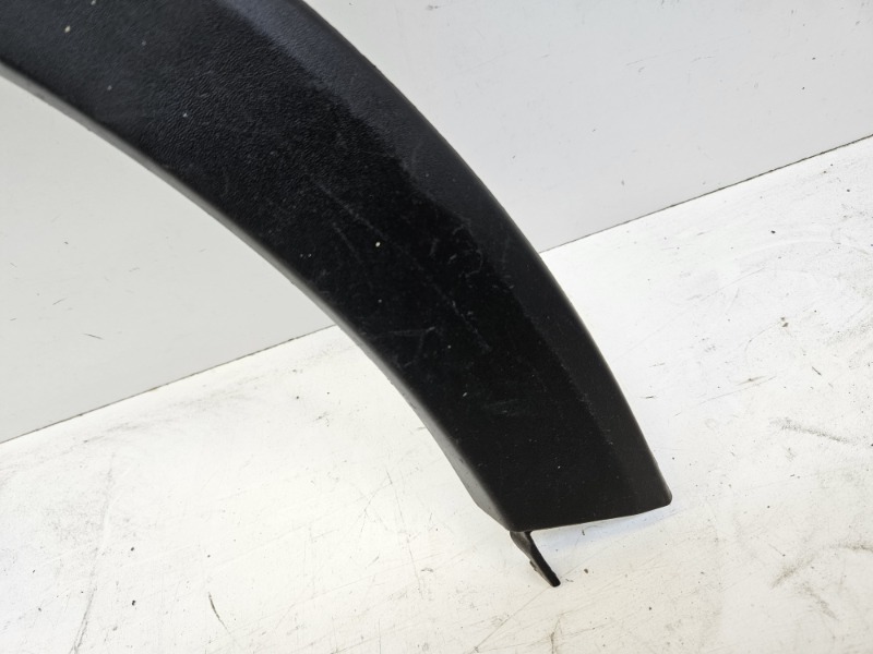 Накладка заднего крыла левого