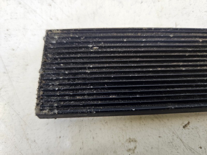 Накладка на решетку радиатора