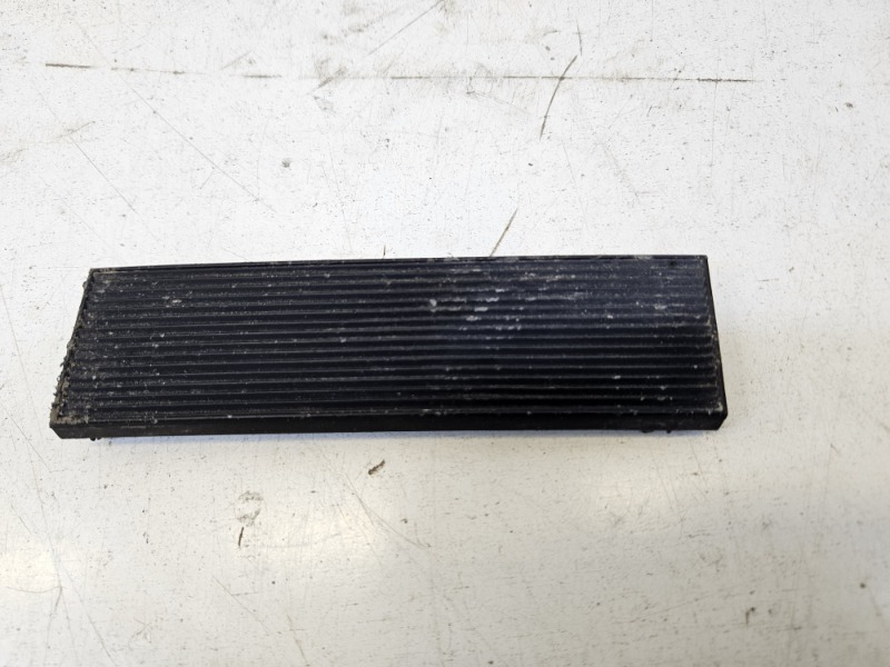 Накладка на решетку радиатора