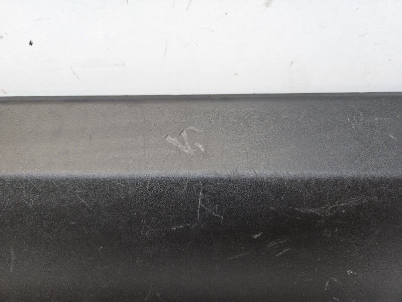 Накладка двери задней правой