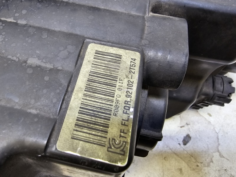 Фара правая