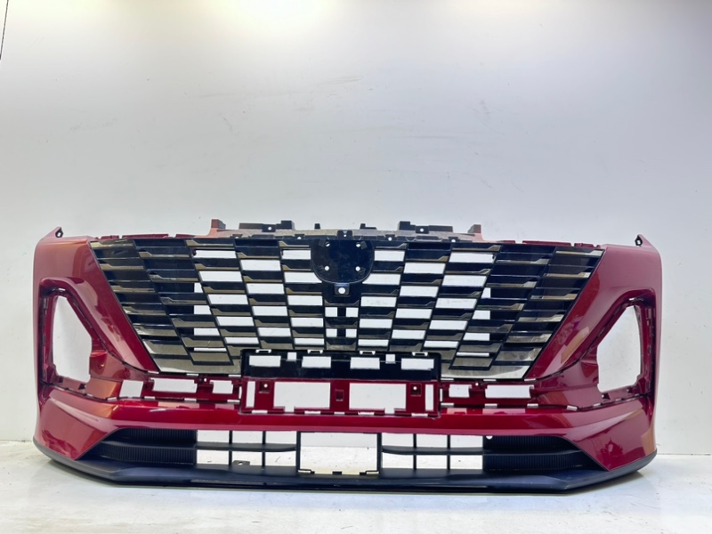 Бампер передний