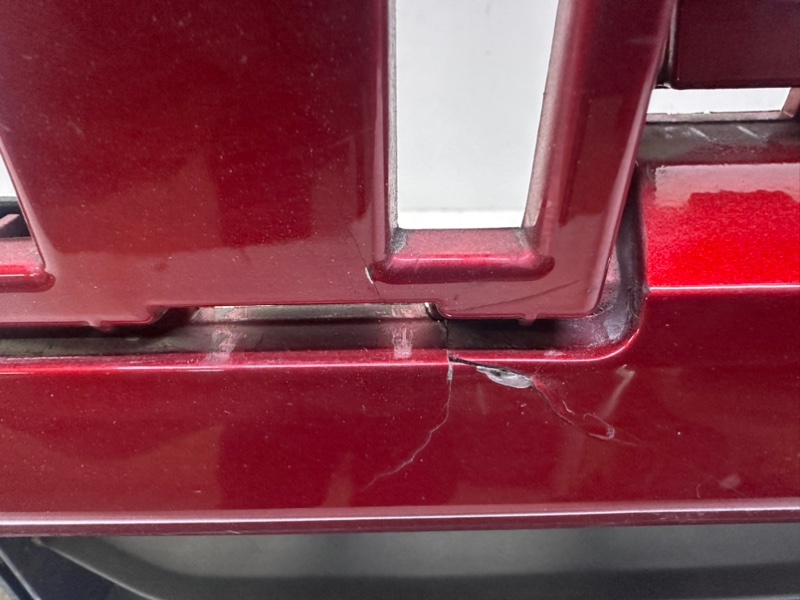 Бампер передний