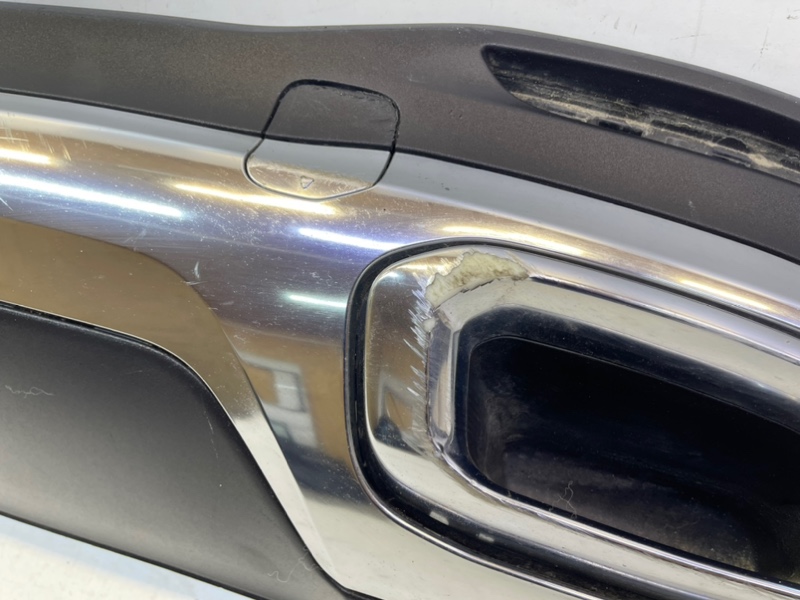 Спойлер заднего бампера