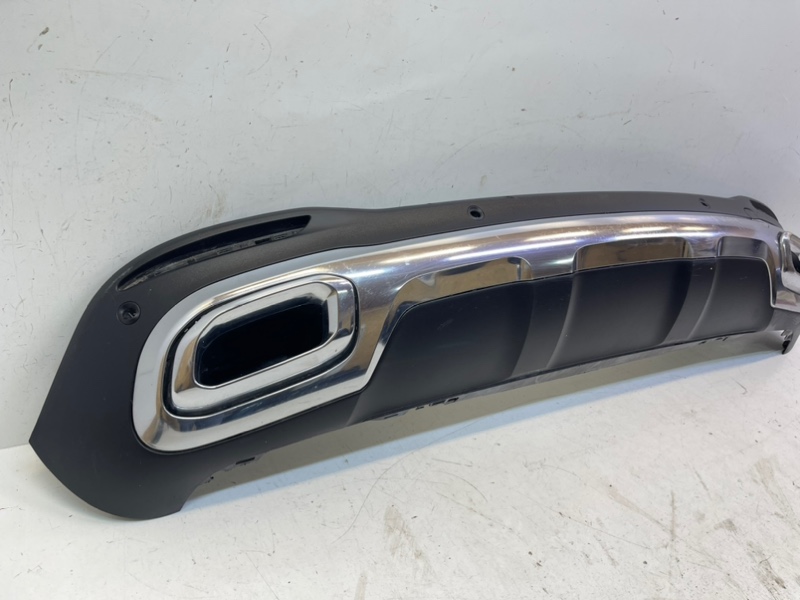 Спойлер заднего бампера