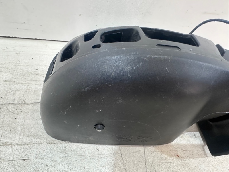 Зеркало правое электрическое