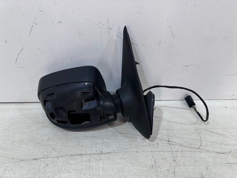 Зеркало правое электрическое