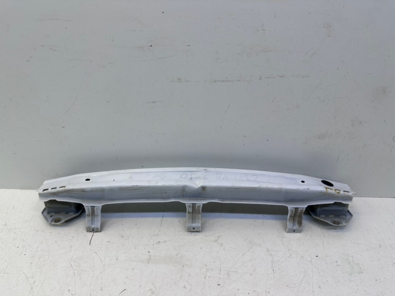 Усилитель заднего бампера