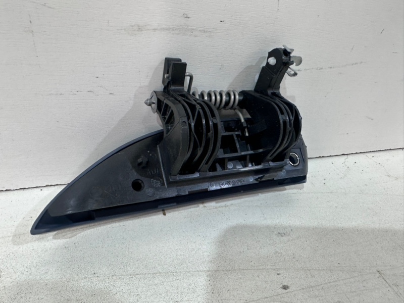 Ручка двери наружная правая