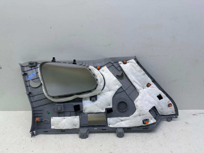 Обшивка стойки