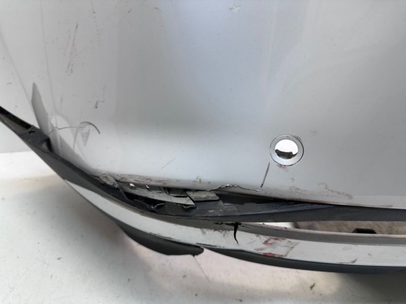 Бампер задний