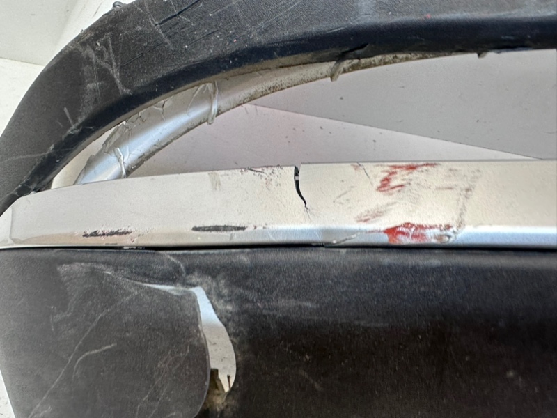 Бампер задний