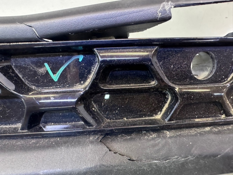 Бампер задний