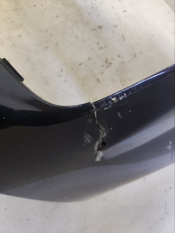 Бампер передний