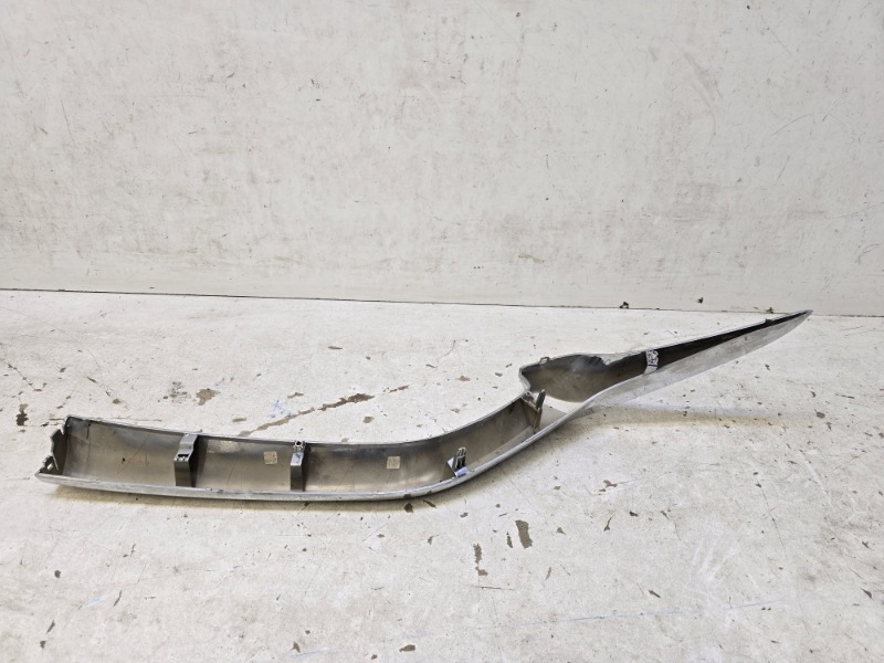 Накладка на решетку радиатора